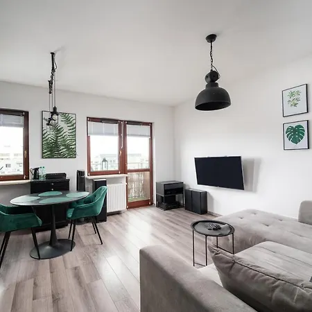 Wola Modern By Bookinghost *