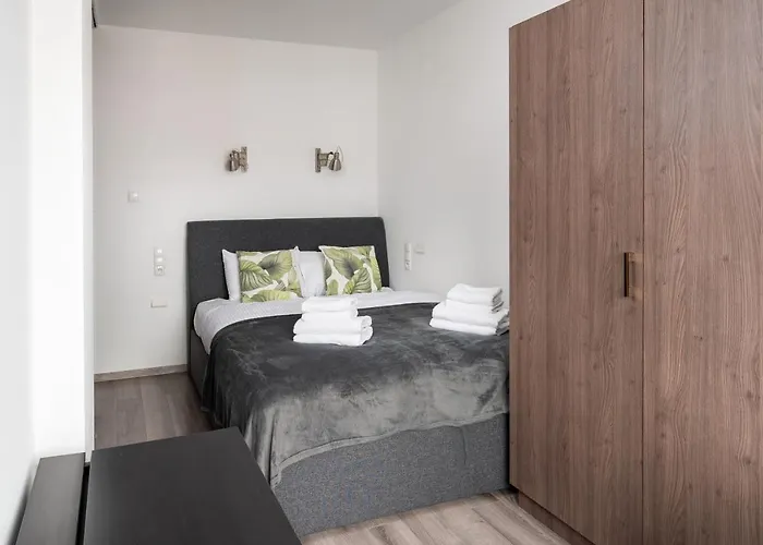 Lejlighed Wola Modern By Bookinghost